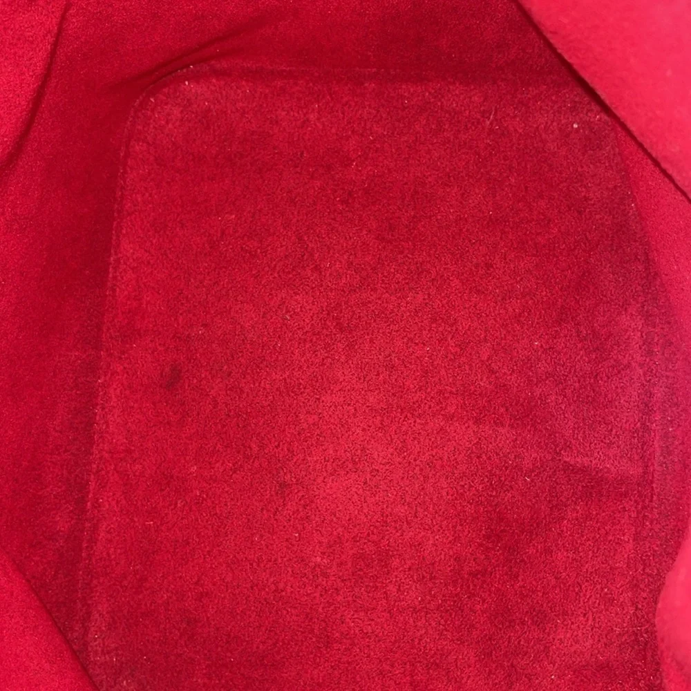 Louis Vuitton gentle used